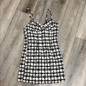 Stylish Black and White Houndstooth Dress